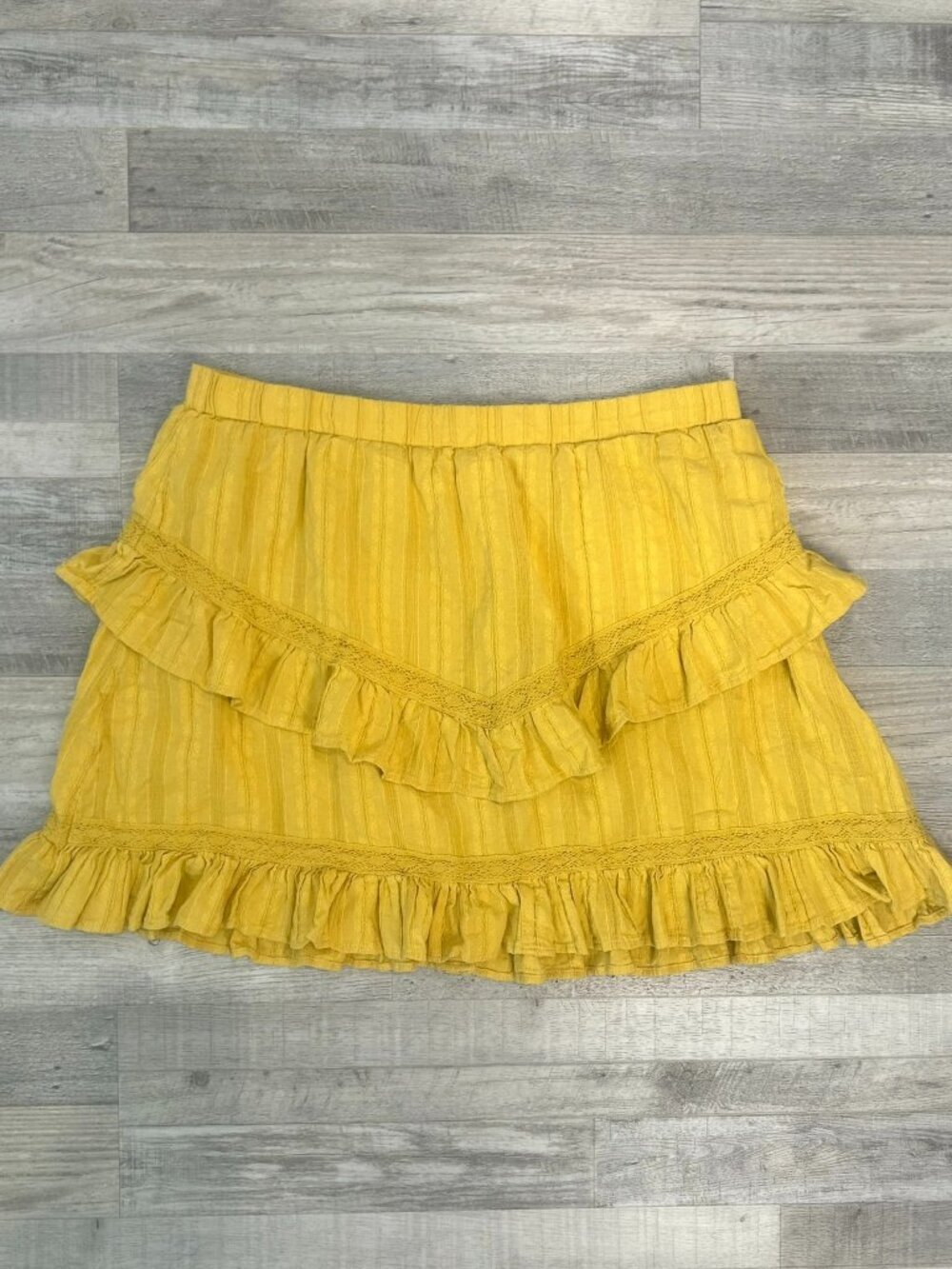 Time & Tru Tiered Yellow Cotton Skirt Size XL Ruffles, Lace, Flirty G22